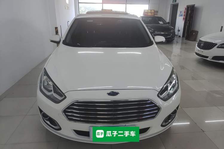 Used Ford Escort 2015 1.5L Automatic Fashion Model Front