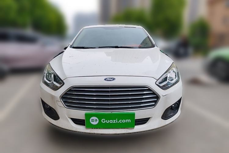 Used Ford Escort 2015 1.5L Manual Comfort Model Front