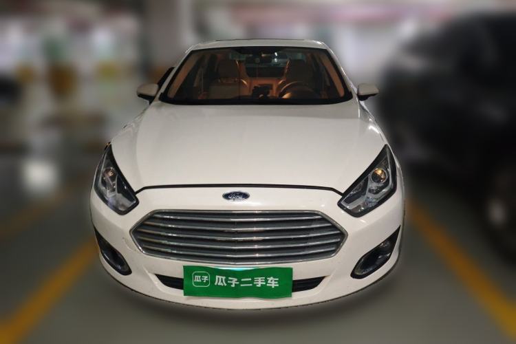 Used Ford Escort 2015 1.5L Automatic Fashion Model Front