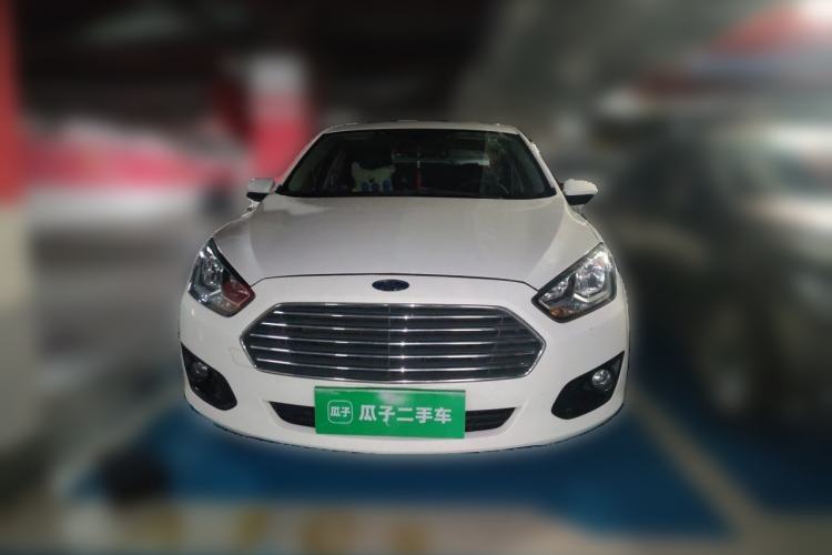Used Ford Escort 2015 1.5L Automatic Comfort Edition Front