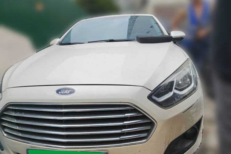 Used Ford Escort 2015 1.5L Manual Comfort Model Front