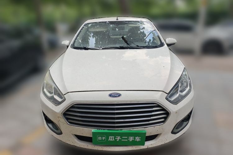 Used Ford Escort 2015 1.5L Automatic Comfort Edition Front