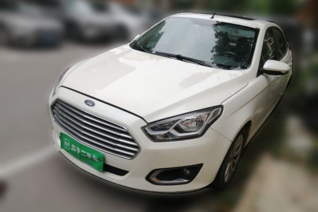 Used Ford Escort 2015 1.5L Automatic Fashion Model