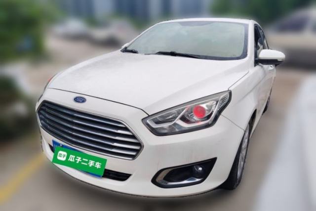 Used Ford Escort 2015 1.5L Manual Fashion Edition