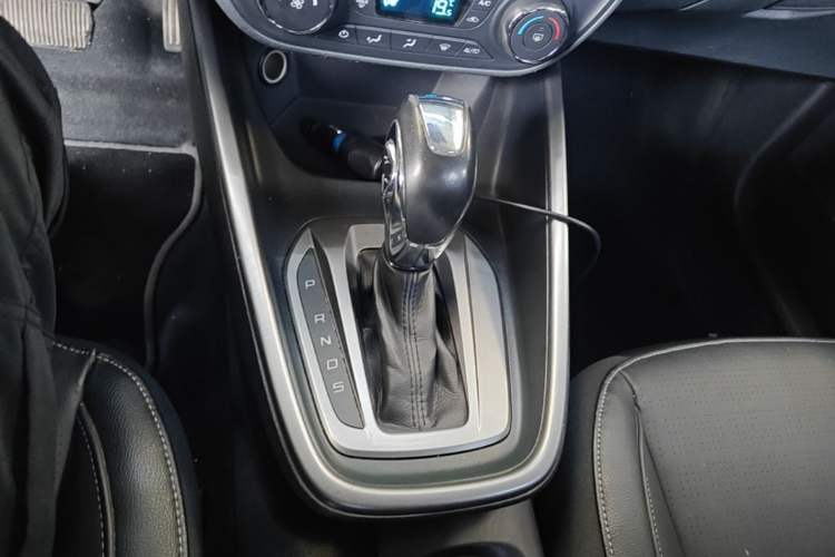 Used Ford Escort 2015 1.5L Automatic Fashion Model Gear Lever