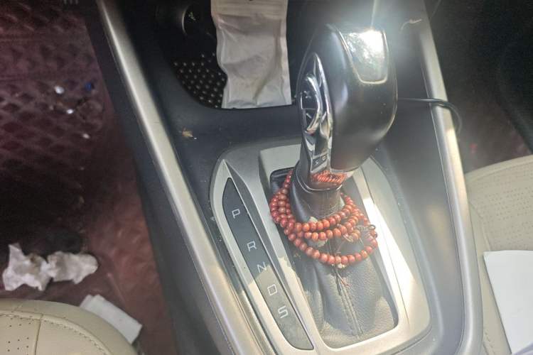 Used Ford Escort 2015 1.5L Automatic Fashion Model Gear Lever