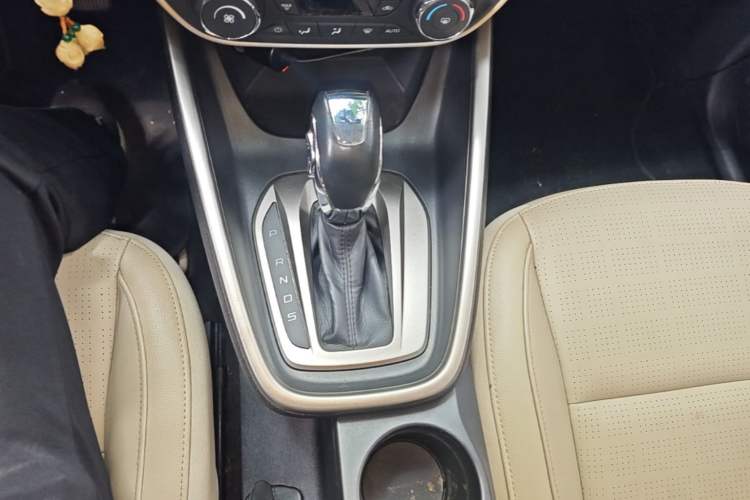 Used Ford Escort 2015 1.5L Automatic Fashion Model Gear Lever