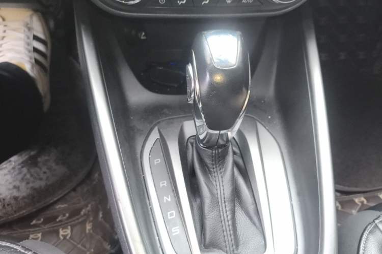 Used Ford Escort 2015 1.5L Automatic Fashion Model Gear Lever