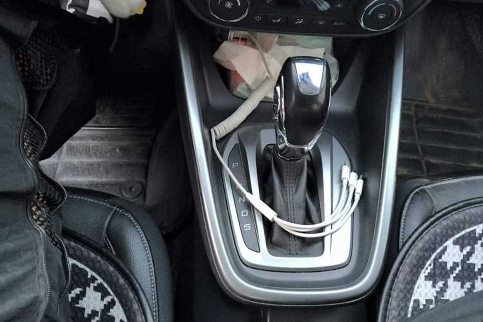 Used Ford Escort 2015 1.5L Automatic Fashion Model Gear Lever
