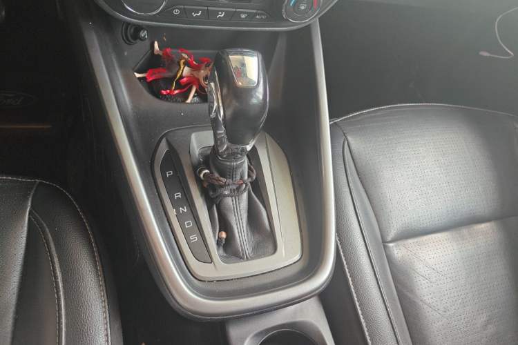 Used Ford Escort 2015 1.5L Automatic Fashion Model Gear Lever
