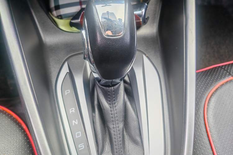 Used Ford Escort 2015 1.5L Automatic Fashion Model Gear Lever