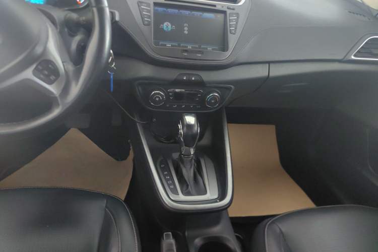 Used Ford Escort 2015 1.5L Automatic Fashion Model Gear Lever