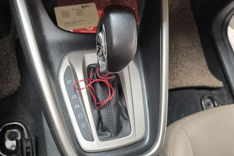 Used Ford Escort 2015 1.5L Automatic Comfort Edition Gear Lever