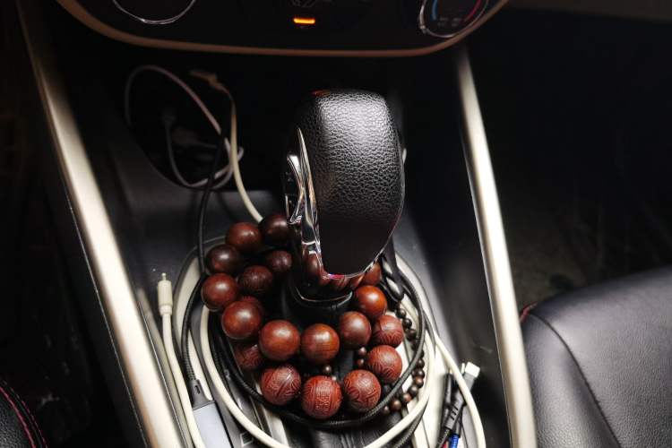 Used Ford Escort 2015 1.5L Automatic Comfort Edition Gear Lever