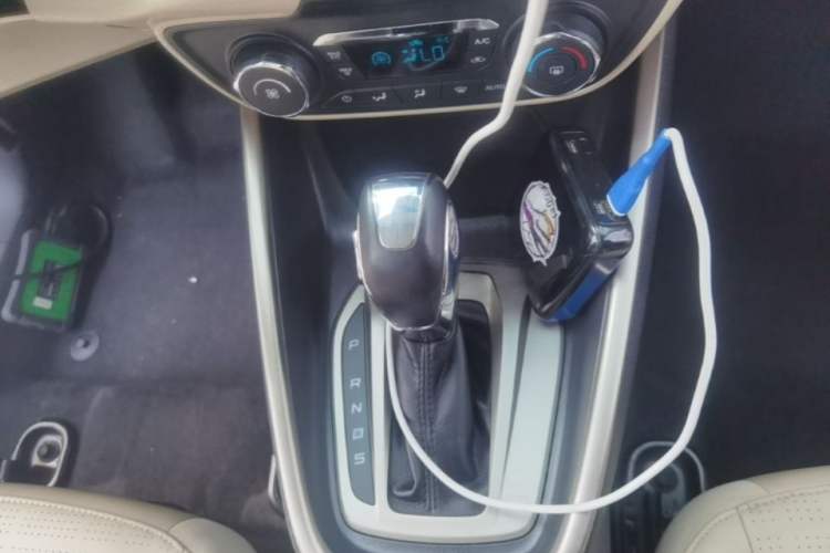Used Ford Escort 2015 1.5L Automatic Fashion Model Gear Lever