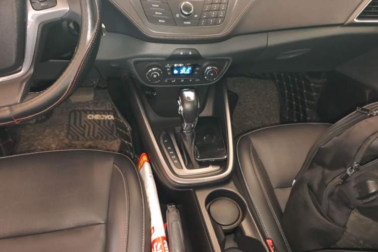 Used Ford Escort 2015 1.5L Automatic Fashion Model Gear Lever