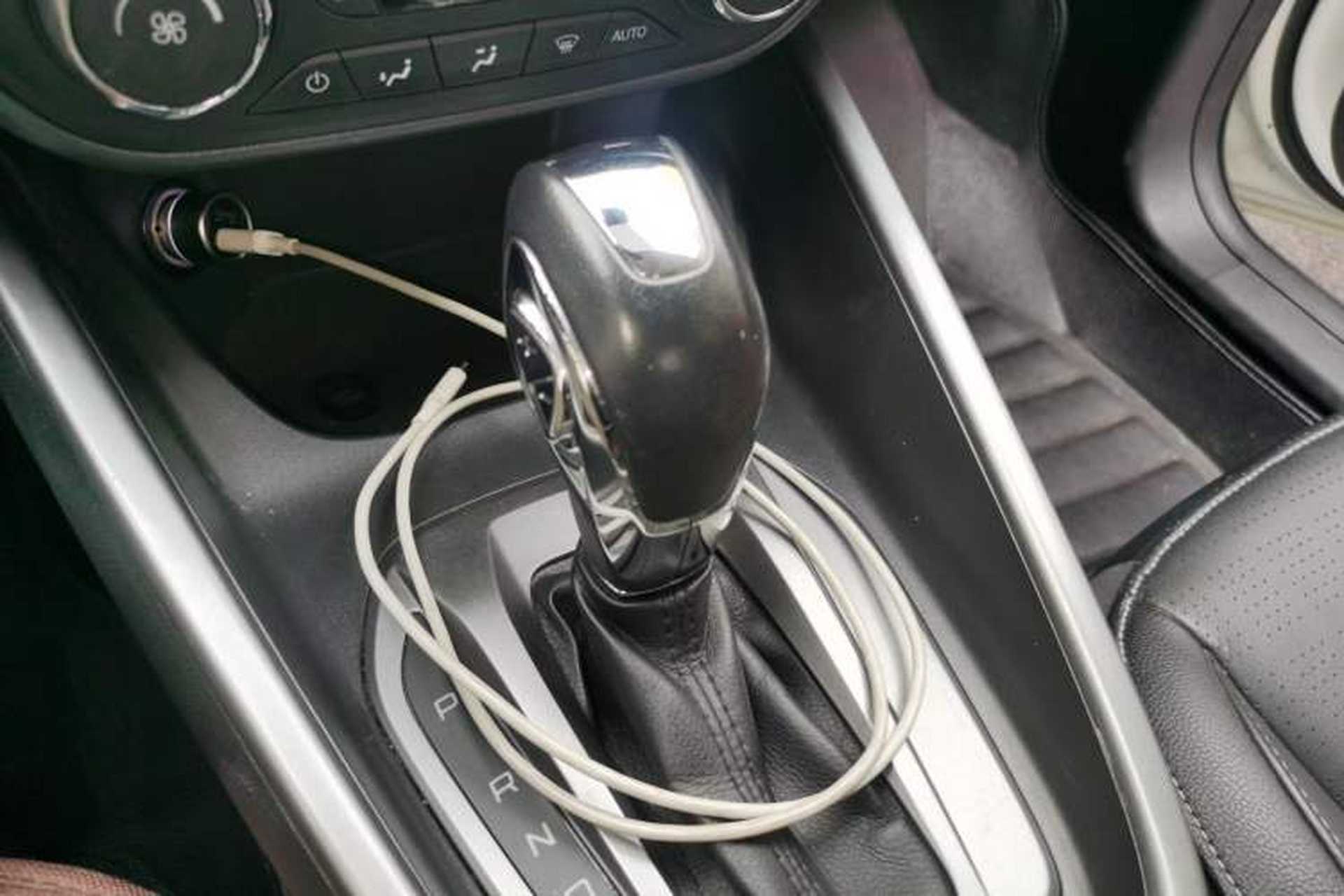 Used Ford Escort 2015 1.5L Automatic Fashion Model Gear Lever