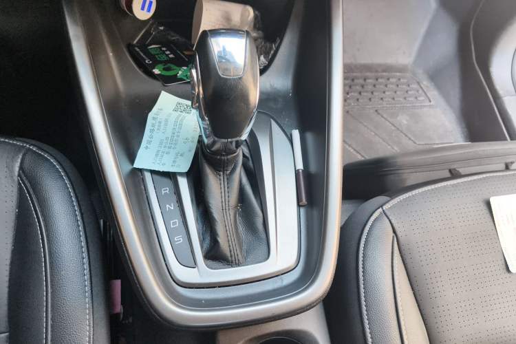 Used Ford Escort 2015 1.5L Automatic Fashion Model Gear Lever