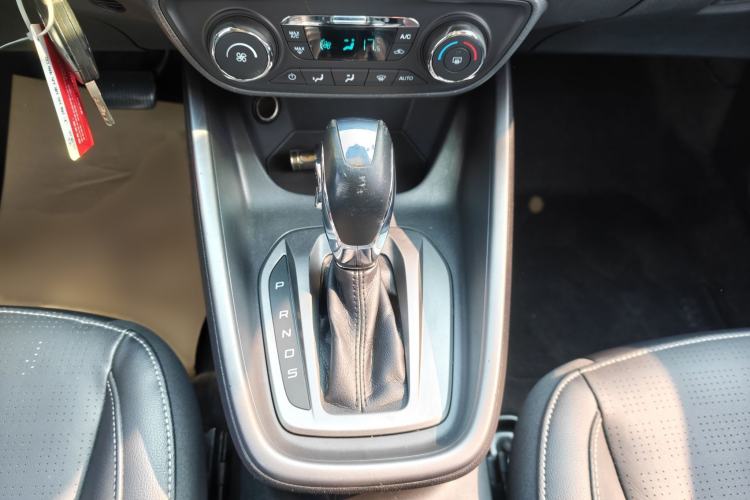 Used Ford Escort 2015 1.5L Automatic Fashion Model Gear Lever