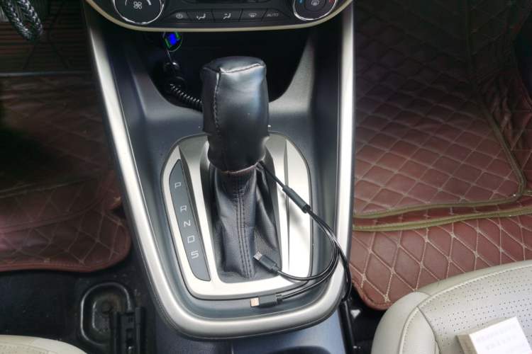Used Ford Escort 2015 1.5L Automatic Fashion Model Gear Lever