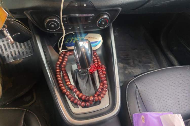 Used Ford Escort 2015 1.5L Automatic Fashion Model Gear Lever