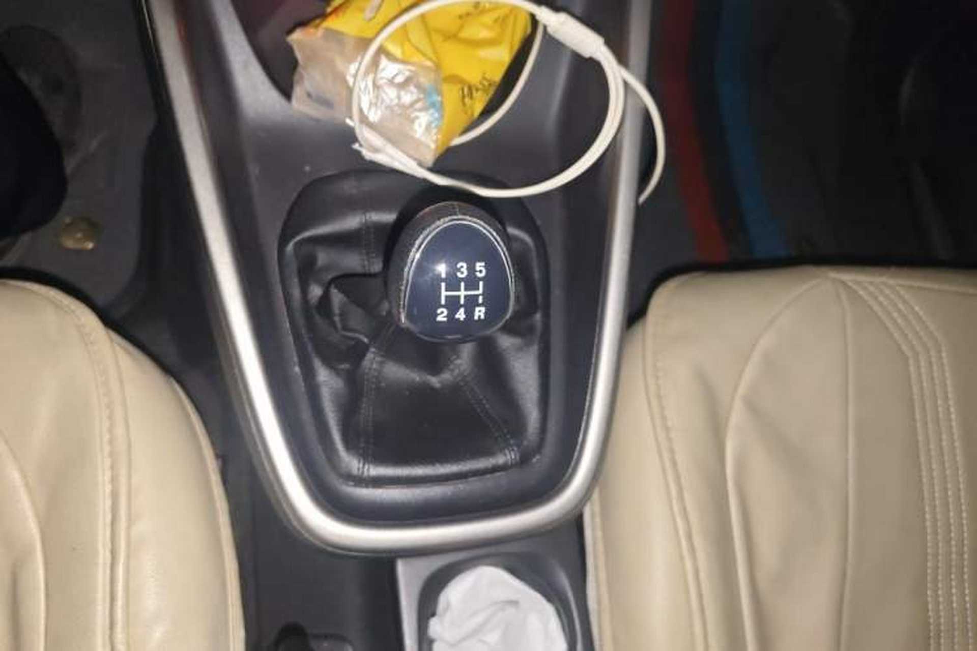 Used Ford Escort 2015 1.5L Manual Comfort Model Gear Lever