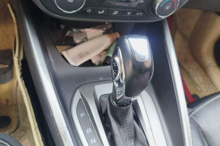 Used Ford Escort 2015 1.5L Automatic Fashion Model Gear Lever