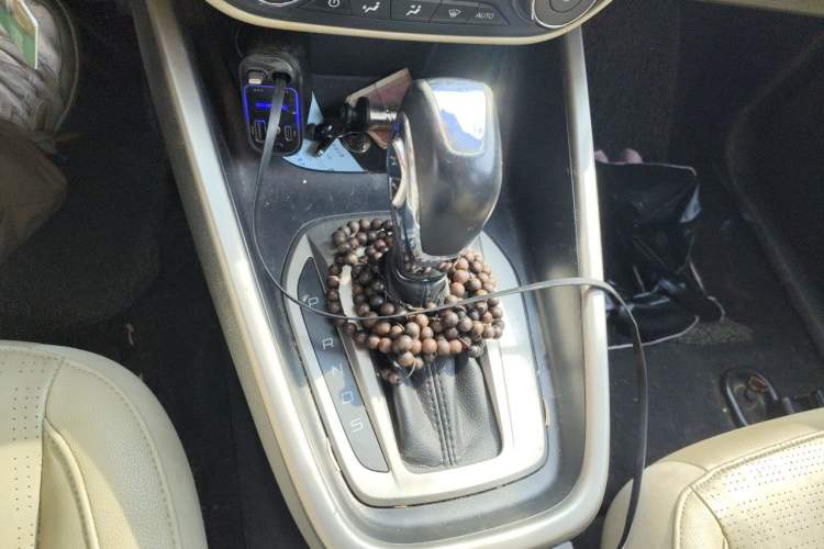 Used Ford Escort 2015 1.5L Automatic Fashion Model Gear Lever