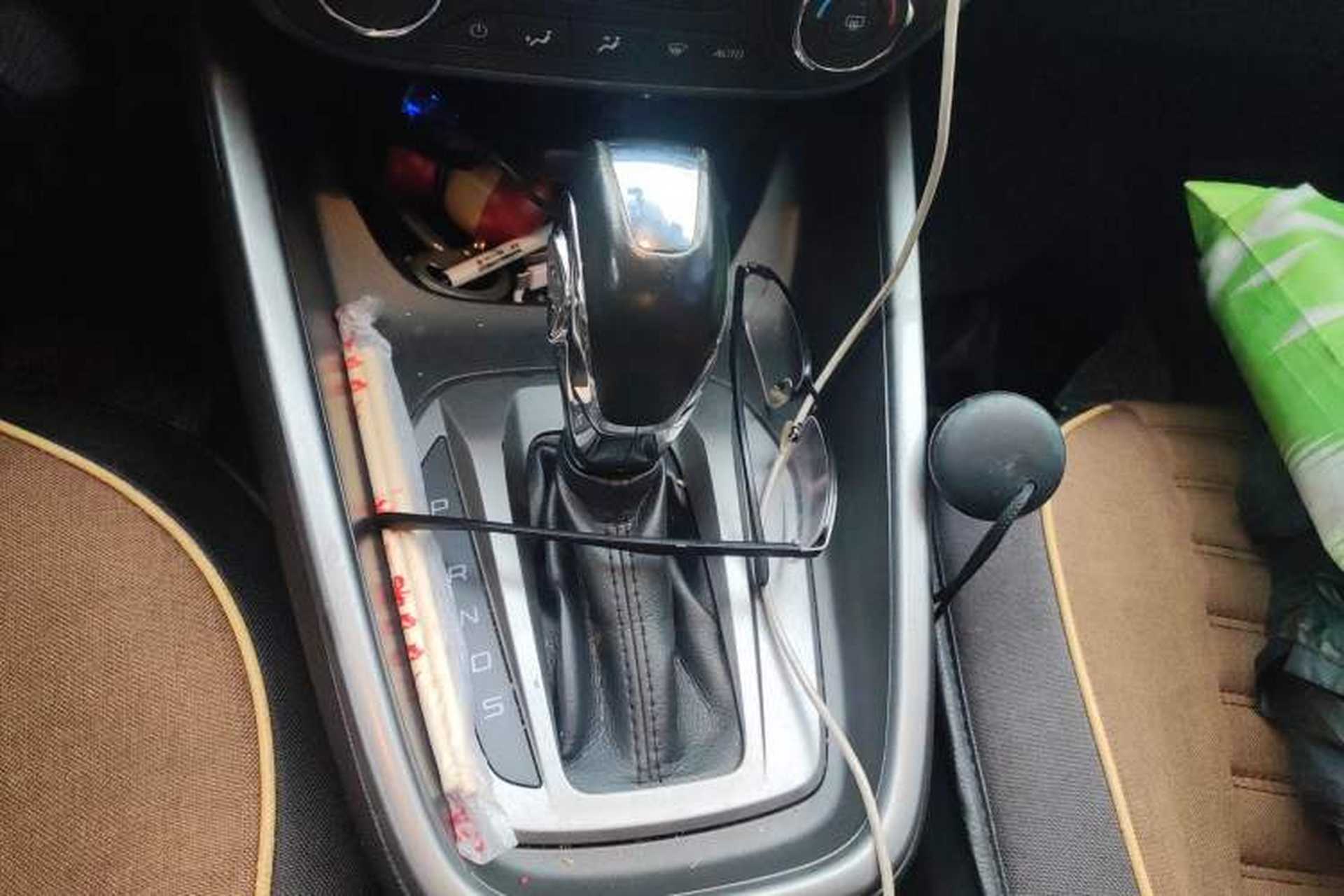 Used Ford Escort 2015 1.5L Automatic Fashion Model Gear Lever