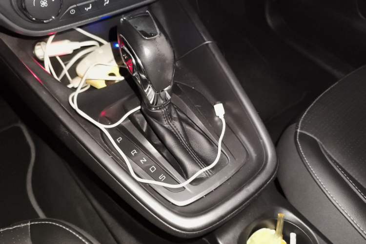 Used Ford Escort 2015 1.5L Automatic Fashion Model Gear Lever