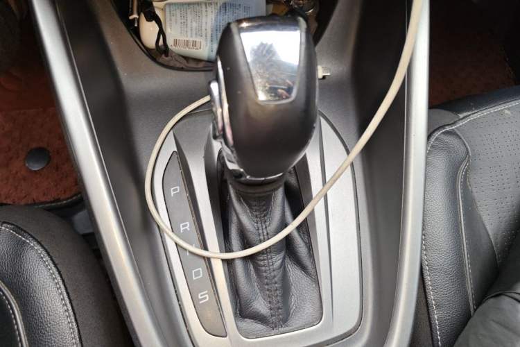 Used Ford Escort 2015 1.5L Automatic Fashion Model Gear Lever