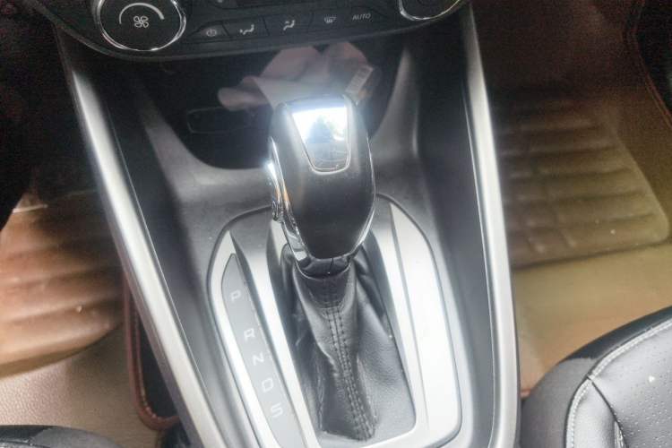 Used Ford Escort 2015 1.5L Automatic Fashion Model Gear Lever