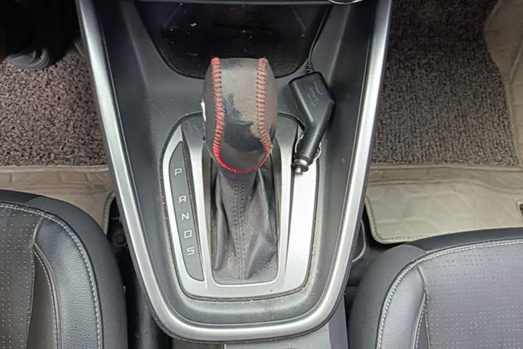 Used Ford Escort 2015 1.5L Automatic Fashion Model Gear Lever