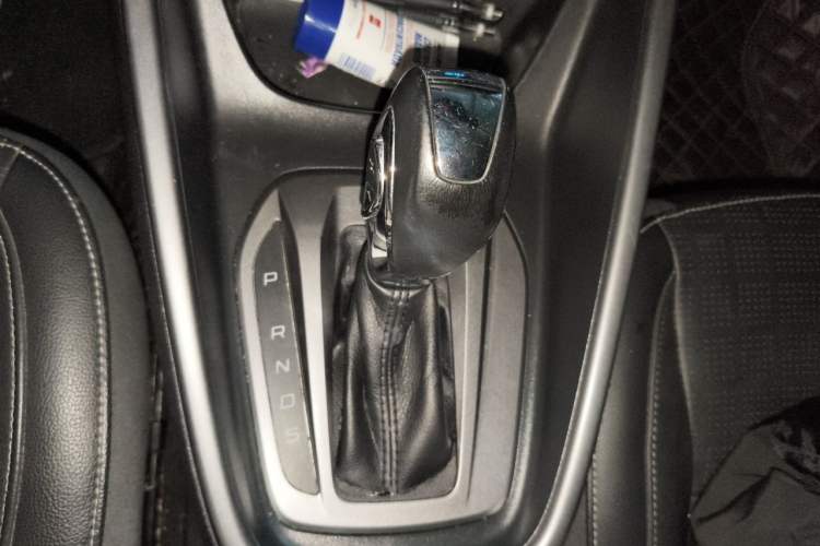 Used Ford Escort 2015 1.5L Automatic Fashion Model Gear Lever