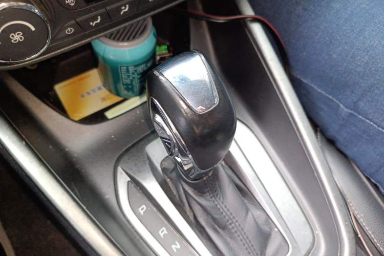 Used Ford Escort 2015 1.5L Automatic Fashion Model Gear Lever