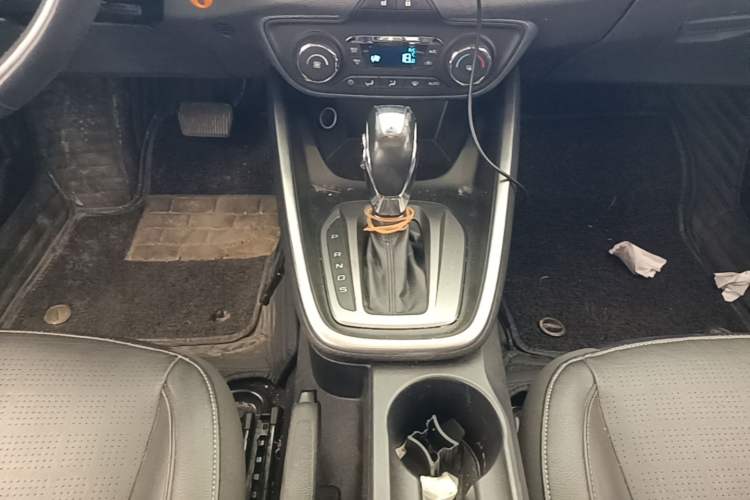 Used Ford Escort 2015 1.5L Automatic Fashion Model Gear Lever