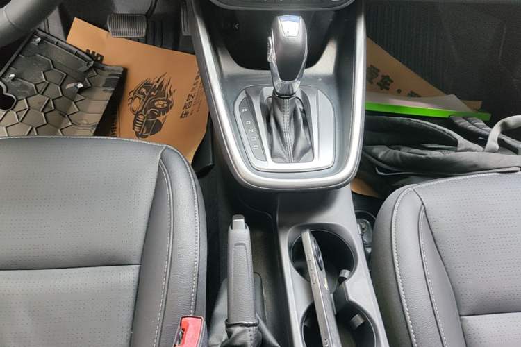 Used Ford Escort 2015 1.5L Automatic Fashion Model Gear Lever