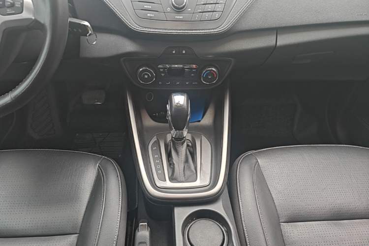 Used Ford Escort 2015 1.5L Automatic Fashion Model Gear Lever