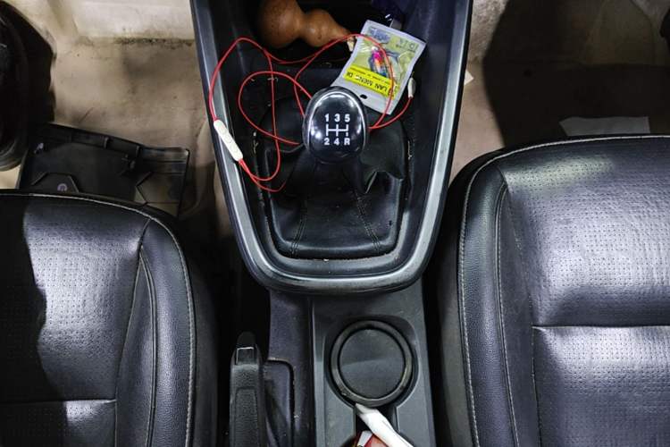 Used Ford Escort 2015 1.5L Manual Fashion Edition Gear Lever