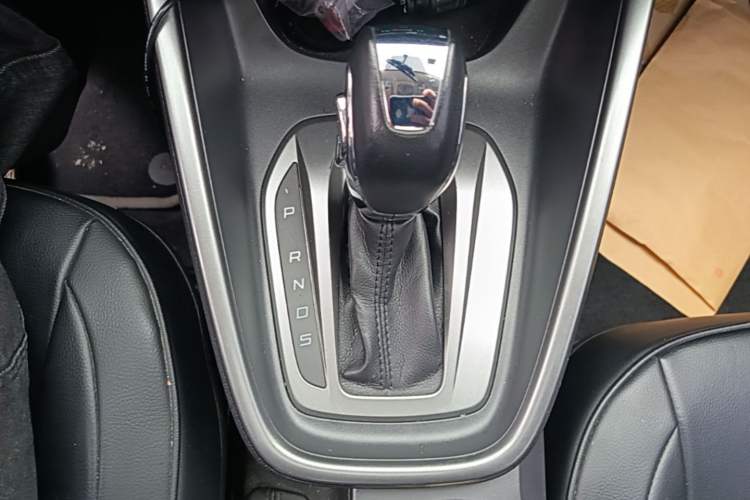 Used Ford Escort 2015 1.5L Automatic Fashion Model Gear Lever