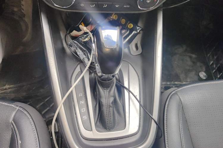 Used Ford Escort 2015 1.5L Automatic Fashion Model Gear Lever