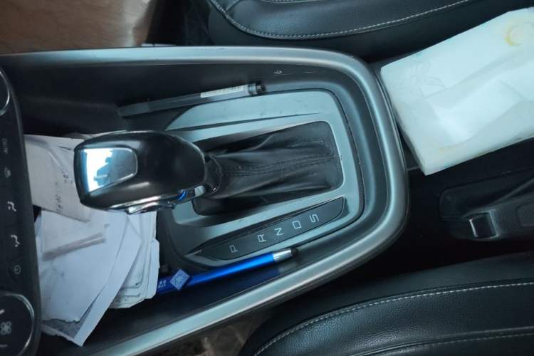 Used Ford Escort 2015 1.5L Automatic Fashion Model Gear Lever