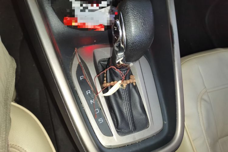 Used Ford Escort 2015 1.5L Automatic Comfort Edition Gear Lever