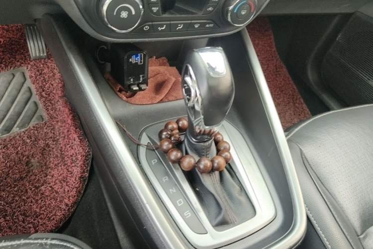 Used Ford Escort 2015 1.5L Automatic Fashion Model Gear Lever