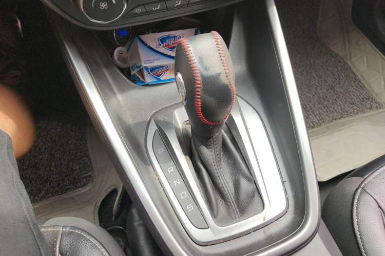 Used Ford Escort 2015 1.5L Automatic Fashion Model Gear Lever