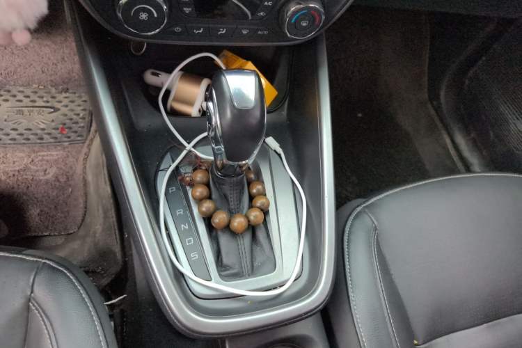 Used Ford Escort 2015 1.5L Automatic Fashion Model Gear Lever