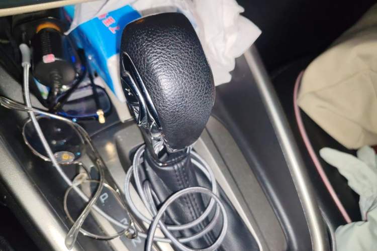 Used Ford Escort 2015 1.5L Automatic Comfort Edition Gear Lever