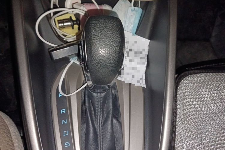 Used Ford Escort 2015 1.5L Automatic Comfort Edition Gear Lever