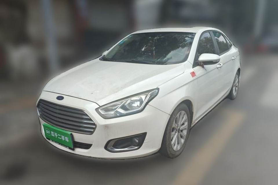 Ford Escort 2015