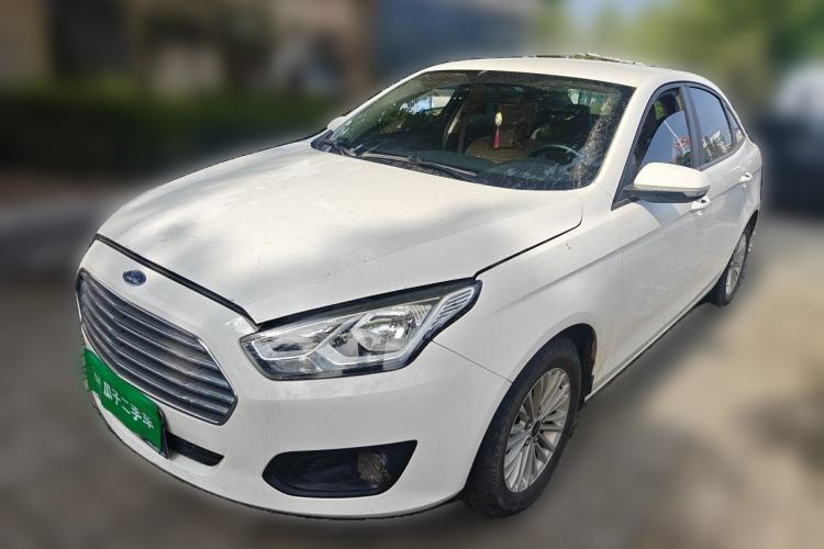 Gebrauchter Ford Escort 2015 1.5L Manual Comfort Model Guazi used car, China used car export, Used car for sale, Used cars, Cheapest cars for sale